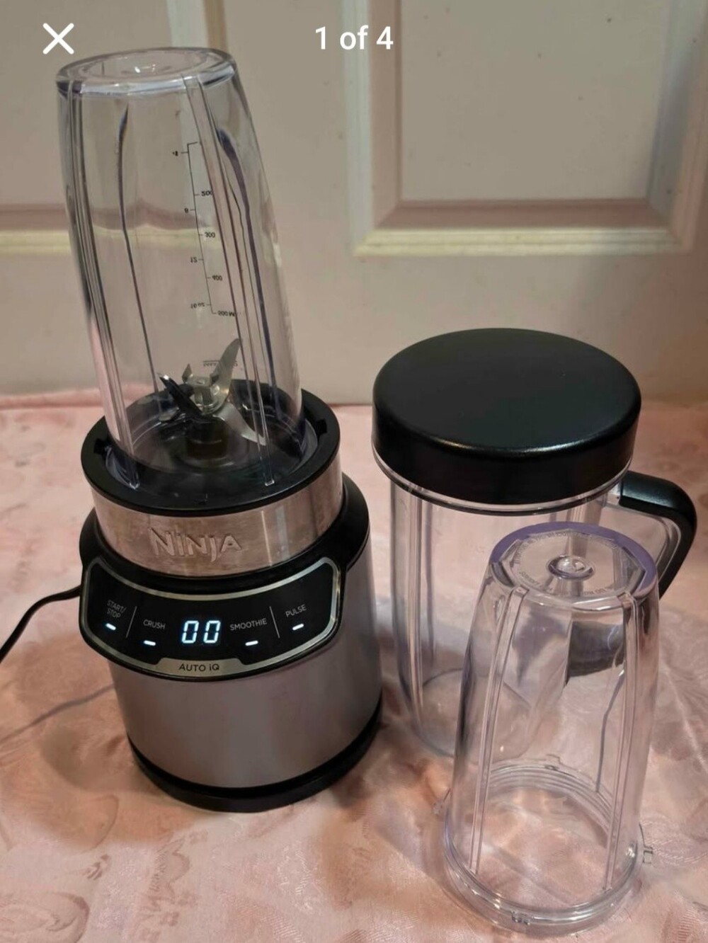 Ninja nutri-blender with accessories